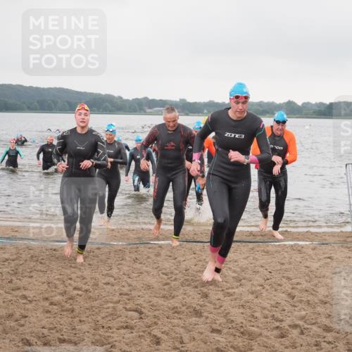 23.06.2024 - Viking Triathlon KatJ http://msf.ph/oto/6362906 23.06.2024 10:46:07 Schwimmen 18, 44, 162, 249, 294, 341, 359, 475, 514, 602 meine-sportfotos.de