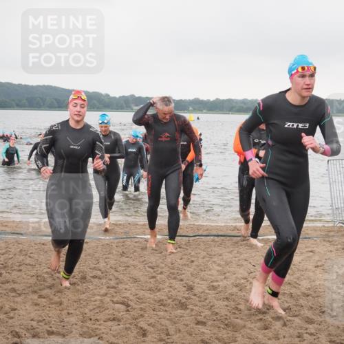 23.06.2024 - Viking Triathlon KatJ http://msf.ph/oto/6362908 23.06.2024 10:46:07 Schwimmen 18, 44, 162, 249, 294, 341, 359, 475, 514, 602 meine-sportfotos.de