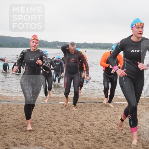 23.06.2024 - Viking Triathlon KatJ http://msf.ph/oto/6362909 23.06.2024 10:46:08 Schwimmen 18, 44, 162, 249, 294, 341, 359, 475, 514, 602, 645 meine-sportfotos.de