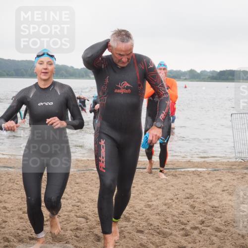 23.06.2024 - Viking Triathlon KatJ http://msf.ph/oto/6362921 23.06.2024 10:46:10 Schwimmen 18, 44, 162, 249, 294, 341, 359, 475, 514, 602, 645, 646 meine-sportfotos.de