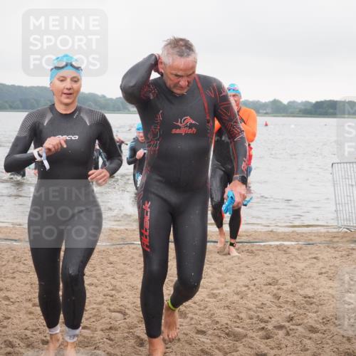 23.06.2024 - Viking Triathlon KatJ http://msf.ph/oto/6362922 23.06.2024 10:46:10 Schwimmen 18, 44, 162, 249, 294, 341, 359, 475, 514, 602, 645, 646 meine-sportfotos.de