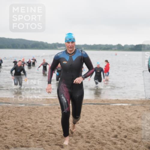 23.06.2024 - Viking Triathlon KatJ http://msf.ph/oto/6362964 23.06.2024 10:46:23 Schwimmen 46, 181, 208, 428, 606, 645, 646 meine-sportfotos.de