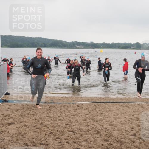 23.06.2024 - Viking Triathlon KatJ http://msf.ph/oto/6362965 23.06.2024 10:46:26 Schwimmen 46, 181, 199, 208, 398, 428, 606, 636 meine-sportfotos.de