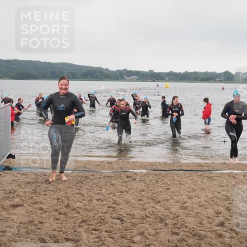 23.06.2024 - Viking Triathlon KatJ http://msf.ph/oto/6362966 23.06.2024 10:46:26 Schwimmen 46, 181, 199, 208, 398, 428, 606, 636 meine-sportfotos.de
