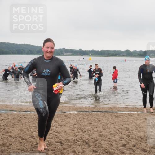 23.06.2024 - Viking Triathlon KatJ http://msf.ph/oto/6362971 23.06.2024 10:46:27 Schwimmen 46, 181, 199, 208, 398, 606, 631, 636 meine-sportfotos.de