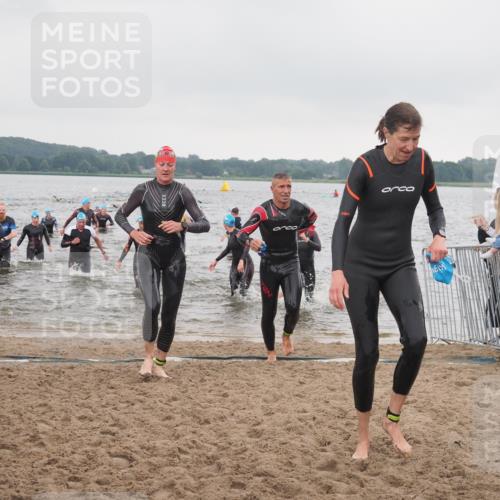 23.06.2024 - Viking Triathlon KatJ http://msf.ph/oto/6362994 23.06.2024 10:46:35 Schwimmen 130, 181, 199, 264, 365, 398, 439, 442, 631, 636 meine-sportfotos.de