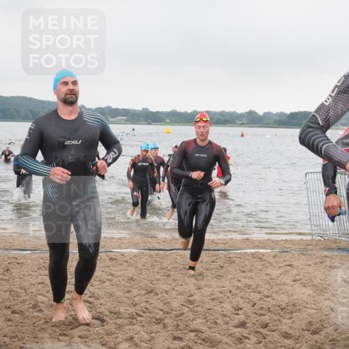 23.06.2024 - Viking Triathlon KatJ http://msf.ph/oto/6363010 23.06.2024 10:46:38 Schwimmen 130, 141, 199, 264, 365, 398, 439, 442, 467, 631, 636 meine-sportfotos.de