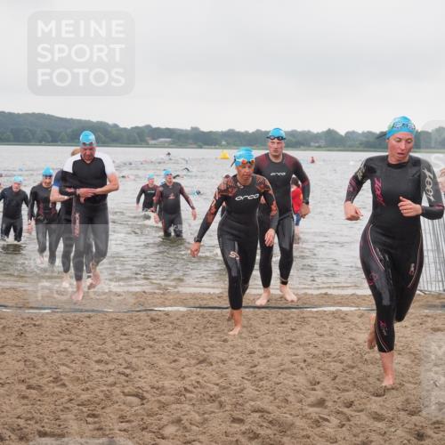 23.06.2024 - Viking Triathlon KatJ http://msf.ph/oto/6363020 23.06.2024 10:46:43 Schwimmen 74, 130, 141, 169, 264, 365, 439, 442, 448, 459, 467 meine-sportfotos.de
