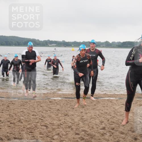 23.06.2024 - Viking Triathlon KatJ http://msf.ph/oto/6363022 23.06.2024 10:46:43 Schwimmen 74, 130, 141, 169, 264, 365, 439, 442, 448, 459, 467 meine-sportfotos.de