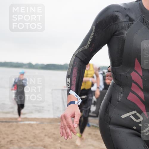 23.06.2024 - Viking Triathlon KatJ http://msf.ph/oto/6363048 23.06.2024 10:46:51 Schwimmen 74, 80, 141, 169, 448, 459, 467 meine-sportfotos.de