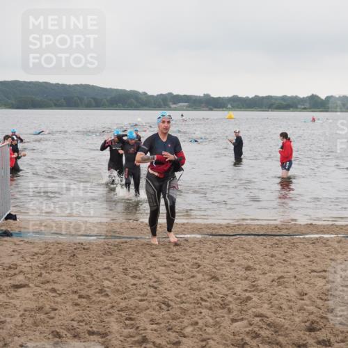23.06.2024 - Viking Triathlon KatJ http://msf.ph/oto/6363071 23.06.2024 10:47:02 Schwimmen 80, 281, 325 meine-sportfotos.de