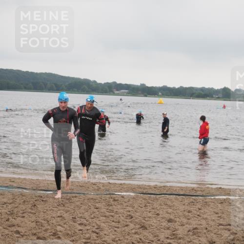 23.06.2024 - Viking Triathlon KatJ http://msf.ph/oto/6363082 23.06.2024 10:47:05 Schwimmen 80, 281, 325 meine-sportfotos.de