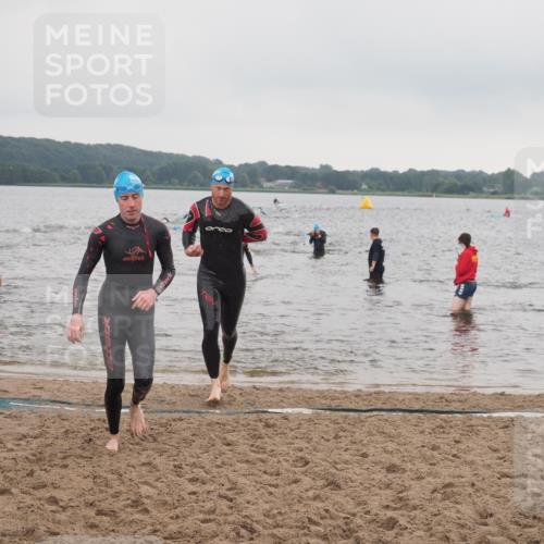 23.06.2024 - Viking Triathlon KatJ http://msf.ph/oto/6363085 23.06.2024 10:47:06 Schwimmen 80, 281, 325 meine-sportfotos.de