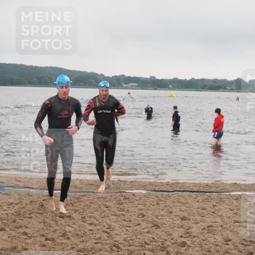 23.06.2024 - Viking Triathlon KatJ http://msf.ph/oto/6363086 23.06.2024 10:47:06 Schwimmen 80, 281, 325 meine-sportfotos.de