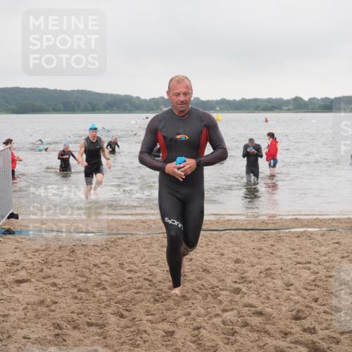 23.06.2024 - Viking Triathlon KatJ http://msf.ph/oto/6363126 23.06.2024 10:47:26 Schwimmen 217, 436, 473, 547, 615 meine-sportfotos.de