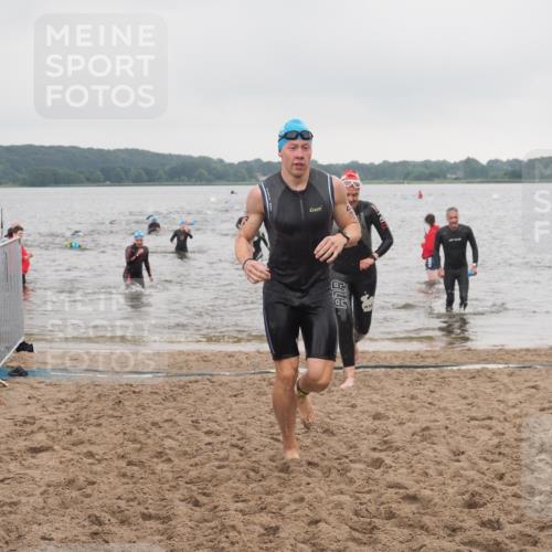 23.06.2024 - Viking Triathlon KatJ http://msf.ph/oto/6363141 23.06.2024 10:47:28 Schwimmen 217, 436, 473, 547, 615 meine-sportfotos.de