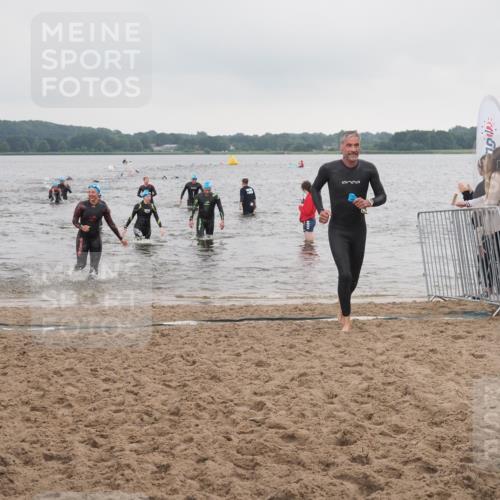23.06.2024 - Viking Triathlon KatJ http://msf.ph/oto/6363159 23.06.2024 10:47:33 Schwimmen 132, 436, 473, 547, 615 meine-sportfotos.de