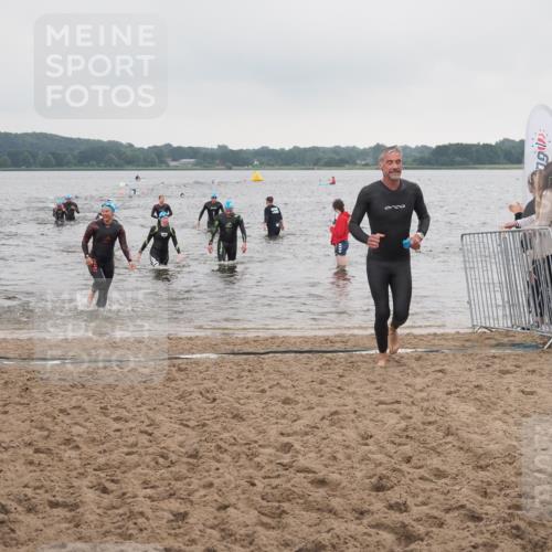 23.06.2024 - Viking Triathlon KatJ http://msf.ph/oto/6363162 23.06.2024 10:47:33 Schwimmen 132, 436, 473, 547, 615 meine-sportfotos.de