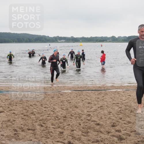 23.06.2024 - Viking Triathlon KatJ http://msf.ph/oto/6363166 23.06.2024 10:47:34 Schwimmen 19, 132, 423, 436, 547 meine-sportfotos.de