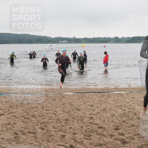 23.06.2024 - Viking Triathlon KatJ http://msf.ph/oto/6363172 23.06.2024 10:47:35 Schwimmen 19, 132, 423, 436, 547 meine-sportfotos.de