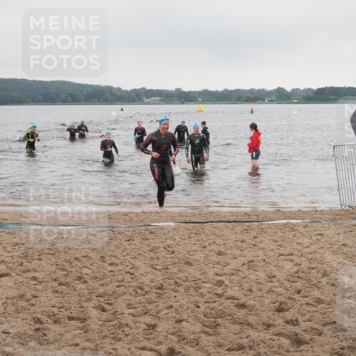 23.06.2024 - Viking Triathlon KatJ http://msf.ph/oto/6363176 23.06.2024 10:47:35 Schwimmen 19, 132, 423, 436, 547 meine-sportfotos.de