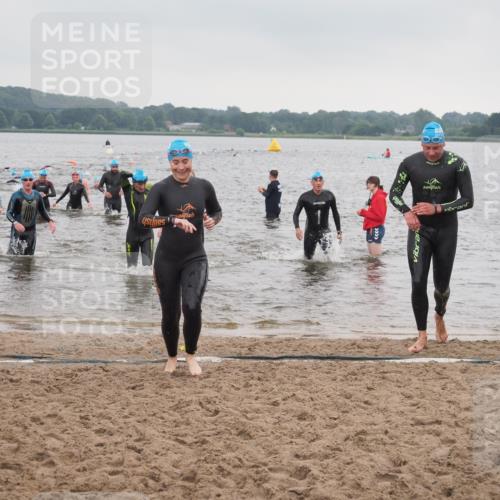 23.06.2024 - Viking Triathlon KatJ http://msf.ph/oto/6363225 23.06.2024 10:47:44 Schwimmen 19, 57, 132, 258, 357, 370, 423 meine-sportfotos.de