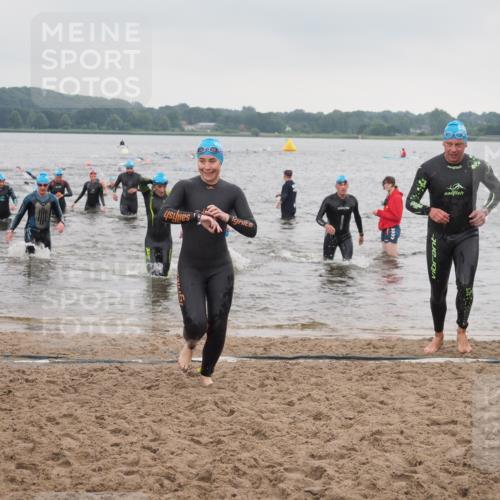 23.06.2024 - Viking Triathlon KatJ http://msf.ph/oto/6363229 23.06.2024 10:47:44 Schwimmen 19, 57, 132, 258, 357, 370, 423 meine-sportfotos.de