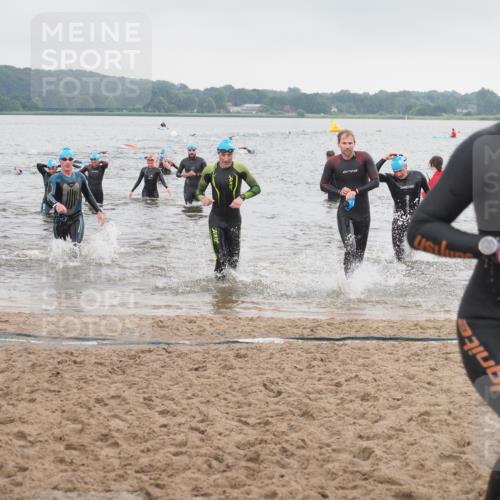 23.06.2024 - Viking Triathlon KatJ http://msf.ph/oto/6363243 23.06.2024 10:47:46 Schwimmen 19, 57, 132, 258, 357, 370, 423 meine-sportfotos.de