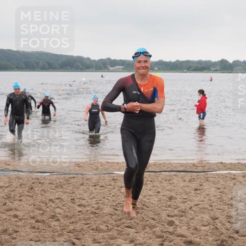 23.06.2024 - Viking Triathlon KatJ http://msf.ph/oto/6363341 23.06.2024 10:48:07 Schwimmen 41, 55, 188, 339, 478, 611 meine-sportfotos.de