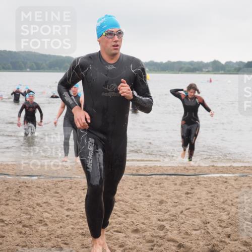 23.06.2024 - Viking Triathlon KatJ http://msf.ph/oto/6363361 23.06.2024 10:48:12 Schwimmen 41, 147, 157, 339, 478 meine-sportfotos.de