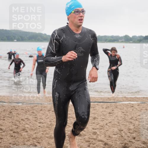 23.06.2024 - Viking Triathlon KatJ http://msf.ph/oto/6363365 23.06.2024 10:48:13 Schwimmen 41, 147, 157, 339, 478 meine-sportfotos.de