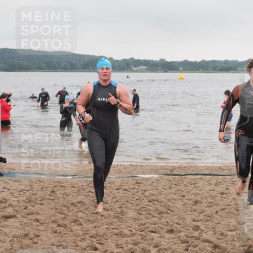 23.06.2024 - Viking Triathlon KatJ http://msf.ph/oto/6363386 23.06.2024 10:48:15 Schwimmen 41, 147, 157, 339, 478 meine-sportfotos.de