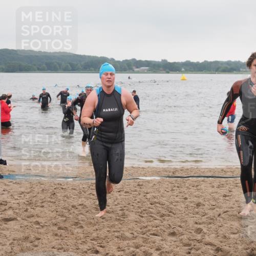 23.06.2024 - Viking Triathlon KatJ http://msf.ph/oto/6363388 23.06.2024 10:48:15 Schwimmen 41, 147, 157, 339, 478 meine-sportfotos.de