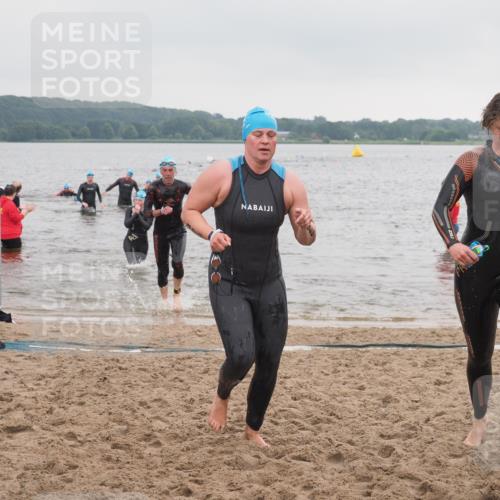 23.06.2024 - Viking Triathlon KatJ http://msf.ph/oto/6363394 23.06.2024 10:48:16 Schwimmen 41, 147, 157, 478 meine-sportfotos.de