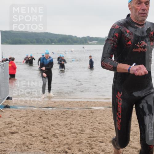 23.06.2024 - Viking Triathlon KatJ http://msf.ph/oto/6363419 23.06.2024 10:48:20 Schwimmen 147, 157 meine-sportfotos.de