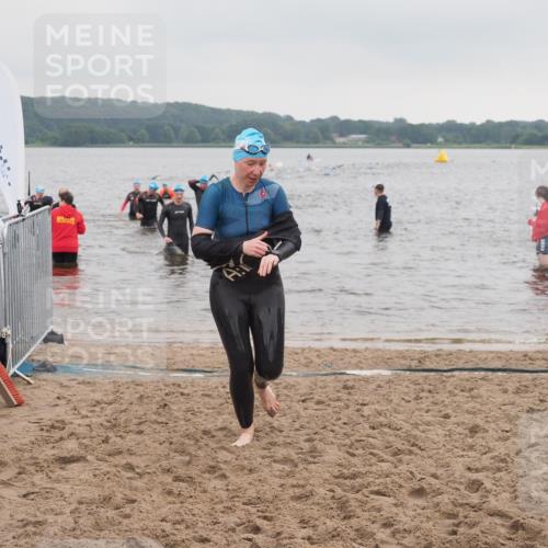 23.06.2024 - Viking Triathlon KatJ http://msf.ph/oto/6363429 23.06.2024 10:48:23 Schwimmen 79, 147, 157 meine-sportfotos.de