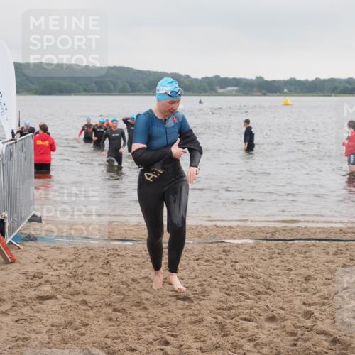 23.06.2024 - Viking Triathlon KatJ http://msf.ph/oto/6363430 23.06.2024 10:48:23 Schwimmen 79, 147, 157 meine-sportfotos.de