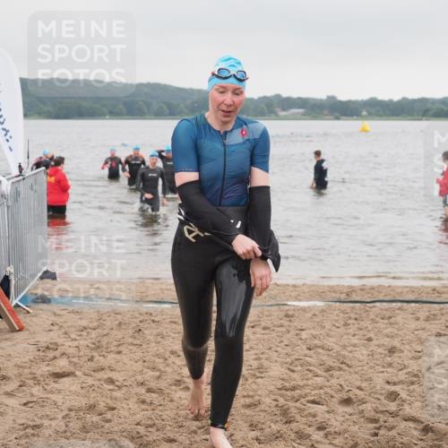23.06.2024 - Viking Triathlon KatJ http://msf.ph/oto/6363438 23.06.2024 10:48:24 Schwimmen 79, 147 meine-sportfotos.de