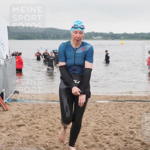23.06.2024 - Viking Triathlon KatJ http://msf.ph/oto/6363439 23.06.2024 10:48:24 Schwimmen 79, 147 meine-sportfotos.de