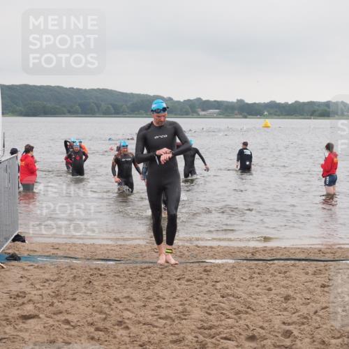 23.06.2024 - Viking Triathlon KatJ http://msf.ph/oto/6363447 23.06.2024 10:48:31 Schwimmen 21, 70, 79, 422 meine-sportfotos.de