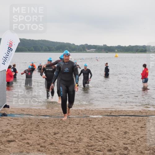 23.06.2024 - Viking Triathlon KatJ http://msf.ph/oto/6363468 23.06.2024 10:48:36 Schwimmen 21, 59, 70, 79, 422, 441 meine-sportfotos.de
