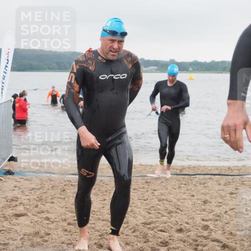 23.06.2024 - Viking Triathlon KatJ http://msf.ph/oto/6363514 23.06.2024 10:48:43 Schwimmen 21, 59, 70, 155, 248, 441 meine-sportfotos.de