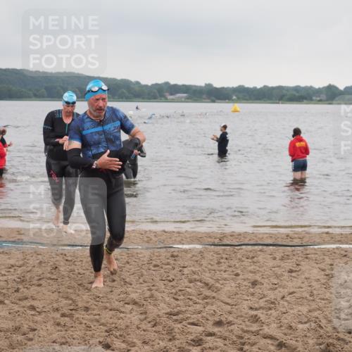 23.06.2024 - Viking Triathlon KatJ http://msf.ph/oto/6363533 23.06.2024 10:48:46 Schwimmen 59, 139, 155, 248, 441 meine-sportfotos.de