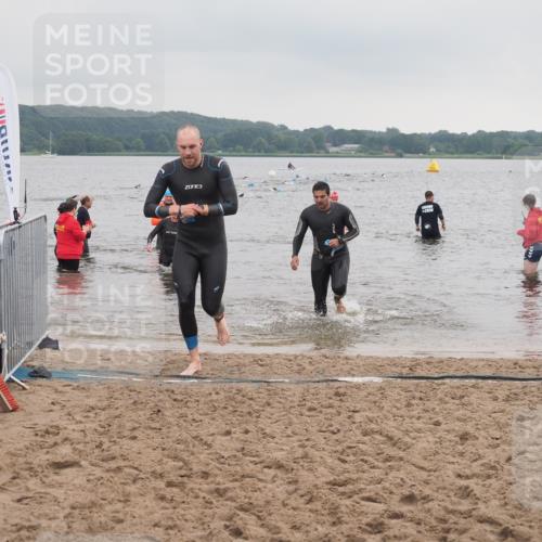 23.06.2024 - Viking Triathlon KatJ http://msf.ph/oto/6363563 23.06.2024 10:48:52 Schwimmen 139, 155, 248, 447 meine-sportfotos.de
