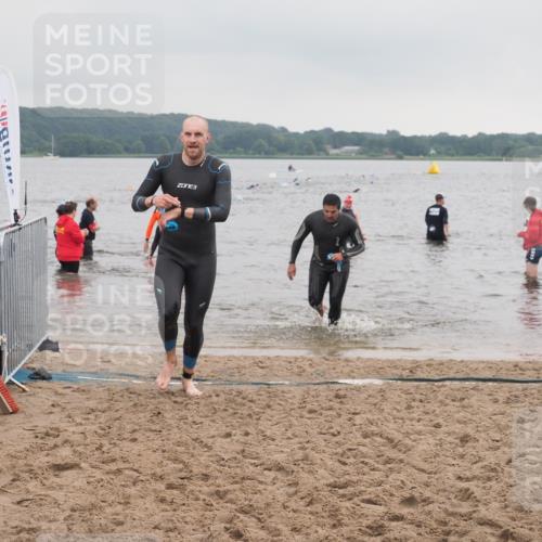 23.06.2024 - Viking Triathlon KatJ http://msf.ph/oto/6363572 23.06.2024 10:48:52 Schwimmen 139, 155, 248, 447 meine-sportfotos.de
