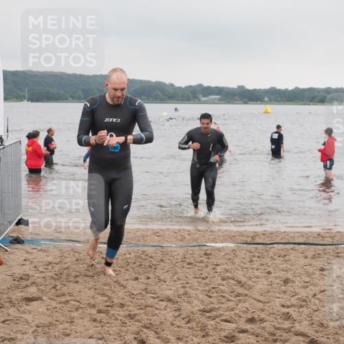23.06.2024 - Viking Triathlon KatJ http://msf.ph/oto/6363573 23.06.2024 10:48:53 Schwimmen 139, 248, 447 meine-sportfotos.de
