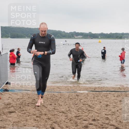 23.06.2024 - Viking Triathlon KatJ http://msf.ph/oto/6363576 23.06.2024 10:48:53 Schwimmen 139, 248, 447 meine-sportfotos.de