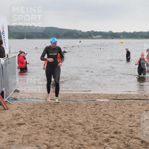 23.06.2024 - Viking Triathlon KatJ http://msf.ph/oto/6363593 23.06.2024 10:49:00 Schwimmen 139, 373, 447, 637 meine-sportfotos.de
