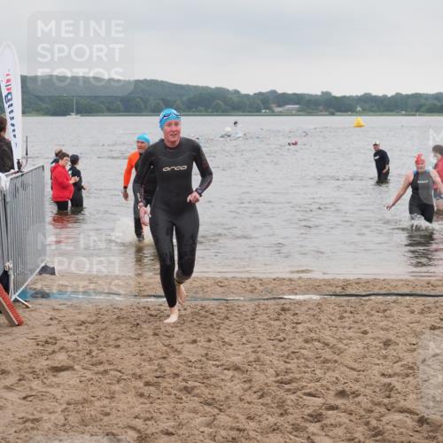 23.06.2024 - Viking Triathlon KatJ http://msf.ph/oto/6363602 23.06.2024 10:49:01 Schwimmen 373, 447, 637 meine-sportfotos.de