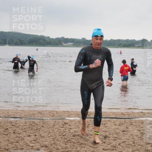 23.06.2024 - Viking Triathlon KatJ http://msf.ph/oto/6363663 23.06.2024 10:49:21 Schwimmen 179 meine-sportfotos.de